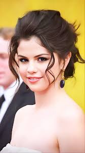 The beautiful Selena look alike, Anais Garmendia Benitez singing Selena's  song, "No Ma Queda Mas".