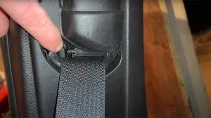 The shoulder belt should go over your shoulder, not under your arm, and it should be snug to your body. How To Fix A Seat Belt That Won T Retract Or Pull Out Step By Step