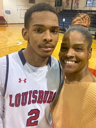 Felicia Bush (@Mz_Espn3)