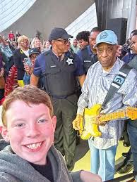 Music fan enjoys time with Buddy Guy