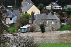 Météo france maintient sa vigilance orange pour 14 départements ce dimanche. Meteo France Etend La Vigilance Orange Pluie Et Inondations A 12 Departements Actu