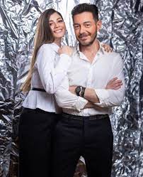 egypt celebrity c on instagram احمد زاهر و بنته photo couple photos instagram profile