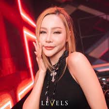 Yes ladies tonight is for YOU with Lush 💋Iron Boys dance show and  complimentary drinks before 12 is all you need 😘 DJ Uccello, DJ Foamie and  MC Sebastian lighting up the