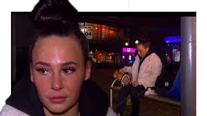 Jetzt postet seine tochter alessia eine collage, die mit nach willi herrens tod alessia herren gedenkt ihres toten vaters mit emotionaler fotocollage. Tranendrama Willi Herrens Tochter Lebt Fur Tv Sendung Auf Der Strasse Schlager