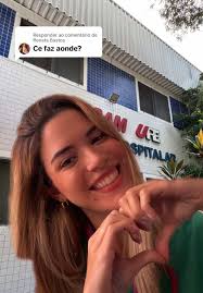 Erika Bastos Schluter Médica