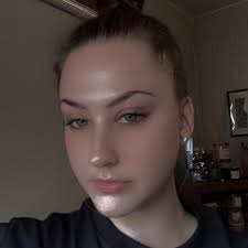 I see everyone talking about webkinz and club penguin but any one else  obsessed with these? The viruses I would give my computer to download IMVU  🤣🤣