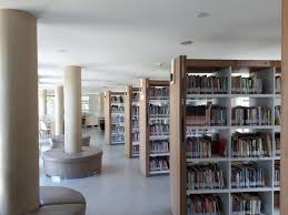 Perpustakaan sebagai lembaga pendidikan dan lembaga penyedia informasi akan memiliki kinerja yang baik apabila didukung dengan manajemen untuk mengelola sebuah perpustakaan diperlukan kemampuan manajemen yang baik, agar arah kegiatan sesuai dengan tujuan yang diinginkan. Cara Menulis Daftar Pustaka Yang Benar Begini Caranya