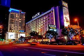 Happy To Announce We Are Featured In The 6 7 13 Edition Of Hotel Business Luxe City Center Caters To L A Boutique City Center Hotels Hotel Incredible Places