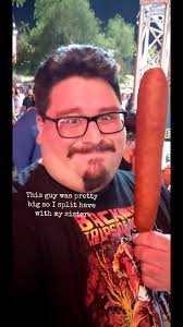 Here's what I ate at the Tulare County Fair last night! Enjoy! 🤤🤘👍💯  #ClubRojas #fair #food #foodvibes #foodreview #fairfood #california #foodie  #corndog #pizza #BBQ #fries #cinnamonroll #bacon #tulare