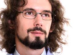 Taglio capelli ricci da 110 e lode: Tagli Capelli Ricci Uomo 2017 Le Nuove Tendenze Di Quest Anno