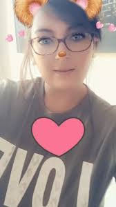 Tiet Le's Instagram, Twitter & Facebook