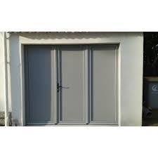 Porte De Garage Battante Pleine 3 Vantaux Remplissage Lisse Teinte Gris Argent Porte Garage Garage Portes