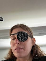 Kelly Ringle's Instagram, Twitter & Facebook