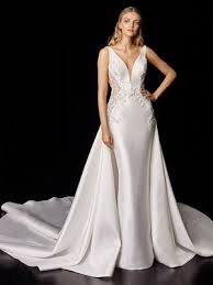 Maybe you would like to learn more about one of these? Brautkleider Hochzeitskleider Brautmode Weddix