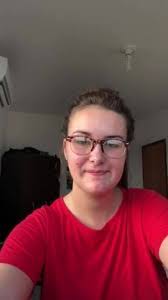 Rachel Sneed's Instagram, Twitter & Facebook