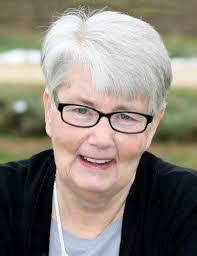 Kim Comstock's Instagram, Twitter & Facebook