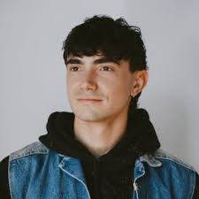 I am excited to announce that I have signed an offer at Publicis New York  to work as an Account Executive