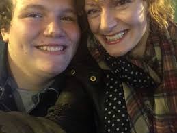 Amanda Salonen (@Amandaforward3)