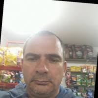 100+ perfiles de «Jose Bernardo»