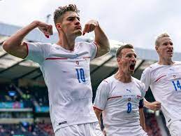 Ein handspiel entscheidet das achtelfinale. Niederlande Tschechien Live Im Free Tv Stream Liveticker Ubertragung Fussball Em 2021 Achtelfinale Mit Holland Im Fernsehen Gratis Ard Zdf Aufstellung Sender Uhrzeit Termin Anstoss