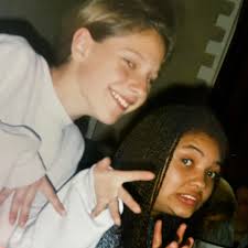 Hi everyone, I'm hoping for a bit of advice. I've been running for about a  year and I've always had issues with my right hip flexor getting sore and  painful. As my