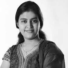 Caroline Boudreaux's Instagram, Twitter & Facebook