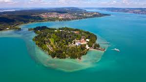 Very small islands such as emergent land features on atolls can be called islets, skerries, cays or keys. Insel Mainau Im Bodensee Lake Constance Tourism