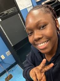 Mya White's Football Recruiting Profile