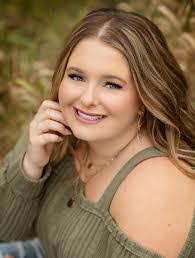 Saige Hunt's Instagram, Twitter & Facebook