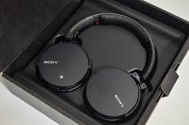 Everyday music becomes even more enjoyable with easy controls. How To Connect Sony Bluetooth Headphones To Any Device Easily Headphonesty