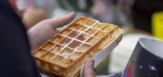La convergence lexicale entre oublie et gaufre vient du fait que ces deux pâtisseries légères étaient cuites par les. Les Gaufres De Bruxelles Sous La Loupe Focus On Belgium