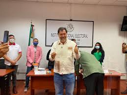 Fernández noroña discute a gritos con adultos mayores y el video se vuelve viral el diputado petista desata controversia después de que se difundiera en redes una discusión grabada en julio de. Fernandez Norona El Aspirante Presidencial Que Ya Gano 3 Elecciones Para Diputado El Financiero