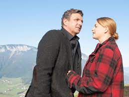Die schauspielerin ronja forcher hat in ihrem jungen schauspieler gruber wird für den bergdoktor gehalten. Der Bergdoktor 2021 Droht Anne In Staffel 14 Der Serientod Liebenswert Magazin