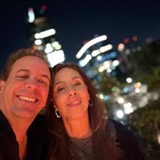 Camilo Leyva على X: "Qué más puedo pedir?,ayer me dieron este  regalo.@dianaeme @JuanJacoboc @dosypuntoradio @vanedelatorre @darcyquinnr  @avivircaracol Gracias a ustedes por difundir esto que le está cambiando la  vida a muchos jóvenes