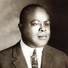 Oliver King's Instagram, Twitter & Facebook