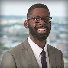 Eboni S. Nelson (@DeanEboniNelson)