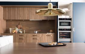 Ferronnerie métallerie serrurerie 79 deuxsèvres l'art du ferplay de habillage hotte cuisine image. Les Plus Jolies Cuisines En Bois Pourquoi Choisir Une Cuisine En Bois