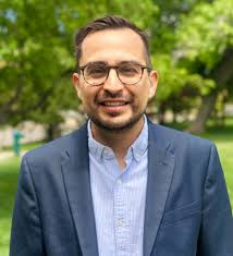 It does not look like much, but this morning's snow has caused the roads in  Santa Fe to quickly become icy.If you have to be