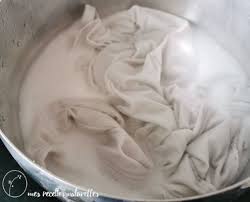 Sos Lessive Maison Comment Blanchir Le Linge Naturellement En 2020 Blanchir Linge Comment Blanchir Le Linge Percarbonate De Soude