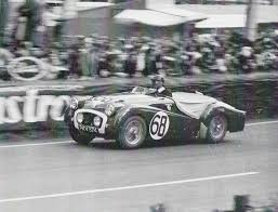 Quand, tout à coup, à la 147e minute, une mercedes explose et c'est la catastrophe. 1955 Triumph Tr2 Pkv 374 The Ex Works Le Mans 24 Hours Classic Driver Market
