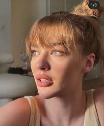 The beautiful Ceren from discomplicated 😌💜 She's a beauty ,any hair  colour suits her 🔥🔥