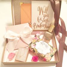 Bridesmaid Box Claudette Marie Events Bridesmaid Proposal Gifts For Wedding Party Bridesmaid Box