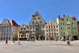 984 dieser gebäude bilden im historischen kern der stadt das ensemble altstadt von regensburg mit stadtamhof. Regensburg Sehenswurdigkeiten Slow Travel 48 Stunden In Regensburg