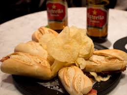 Bite Size Spanish Snacks A Hundred Bite Sized Spanish Sandwiches At 100 Montaditos Serious Eats Food Bite Size
