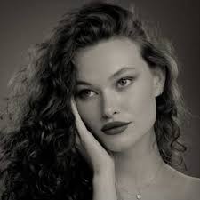 Lily-Rose Cameron Influencer Profile