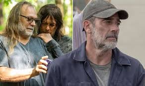 When all 3 shows take place (each season) the walking dead season 10 is currently on hiatus. The Walking Dead Season 10 Start Date How Many Episodes Are There Sun 20 00 Tv Radio Showbiz Tv Express Co Uk