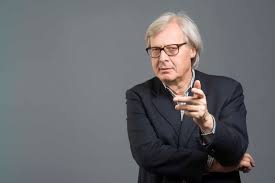 Sgarbi io sono genitore ma non padre. A Processo Vittorio Sgarbi Per Aver Certificato Quadri Falsi Come Autentici De Dominicis Farodiroma
