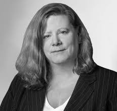 Christine Knott's Instagram, Twitter & Facebook