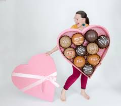 A Diy Valentine Costume A Heart Shaped Box Of Chocolate Truffles Valentines Costume Diy Valentines Gifts For Him Valentines Diy