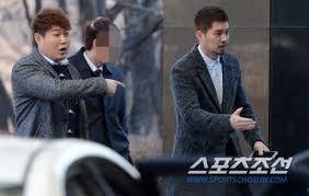 By continuing to browse this site you are agreeing to our use of cookies. í¬í†  ì–'ì˜ì§€ ì˜¤ìž¬ì› ì§€ì¸ê³¼ ë°˜ê°€ìš´ ì¸ì‚¬ë„ ë‚˜ëˆ„ê³  ì¡°ì„ ì¼ë³´